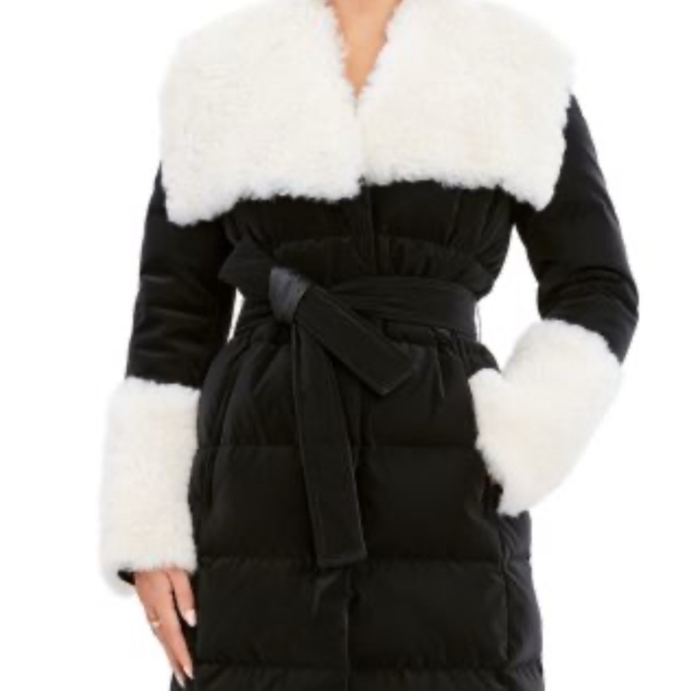 DAWNLEVYZena Oversized Shearling Collar Tie Waist Coat - XL